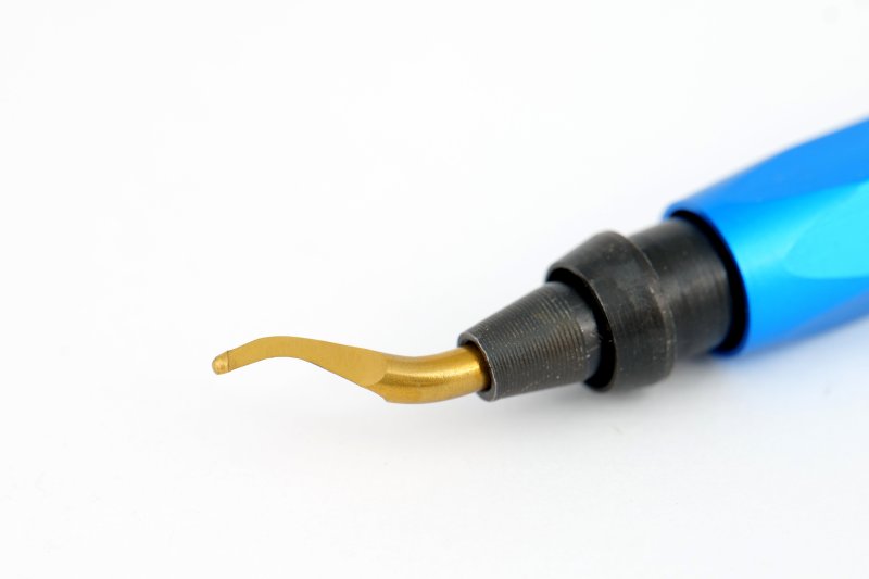 CNC Kitchen Deburrer with 3 titanium coated blades